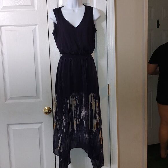 Simply Vera Vera Wang Sleeveless V Neck Shark-bite Hem navy purple  Dress Size M - Picture 1 of 9